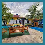 Acquarela Hostel